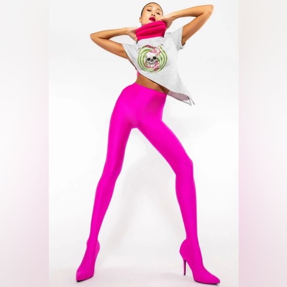 NWT AKIRA Hard Graphic Asymmetrical S/S Sweatshirt XL $45 HTF Side Cutouts - Picture 4 of 5